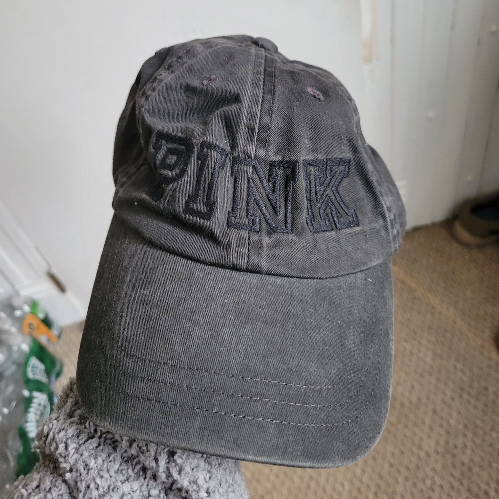 MOVING SALE VS PINK Gray Hat